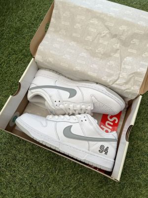 Nik.e Sb Dunk Supreme 94  White