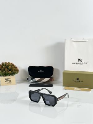 Burberry_4365_Black_Multi