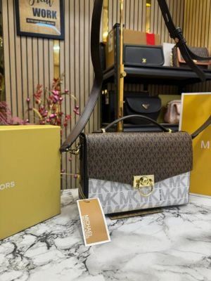 Michael_Kors Hendrix Signature Shoulder Bag With Box Dust Bag Including Carry Bag (Coffee White)