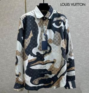LOUIS_VUITTON_BEIGE_All_OVER_MONOGRAM_PRINT_PREMIUM_SHIRTS_WITH_BRAND_BOX_AND_CARRY_BAG_(1404)