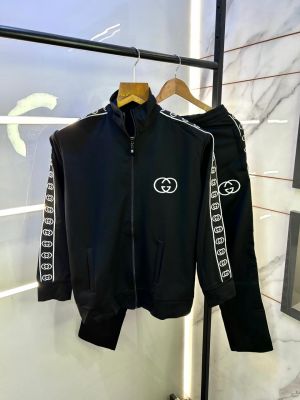 Gucc i Black Imported Embroidery Logo Premium Track Suit Brand Carry Bag Packing F2232-BL