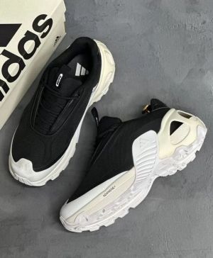 ADDIDAS WONDER RUNNER BLACK WHITE