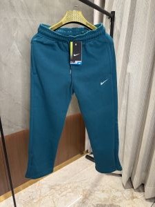 Nik e Green Track pants with Bottom Zip