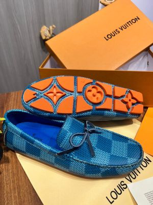 Louis-Vuittion Premium Loafers