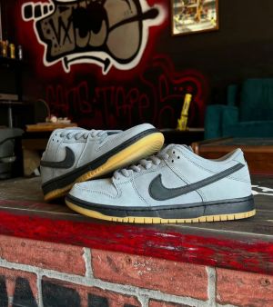 NIK.E SB DUNK LOW COOL GREY 