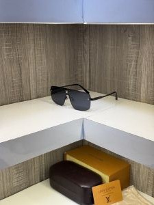 Louis_Vuitton 33015 Black 