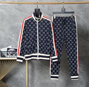 GUCCI.100%IMP.PREMIUM.TRACKSUITS.CS252
