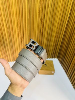 38 BURBERR_Y PREMIUM QUALITY AUTOMATIC LOCK BELT