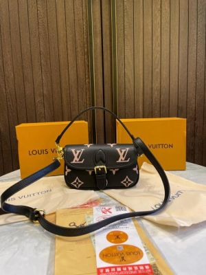 Louis_vuitton nano baguette shoulder baghand bag with double box 463
