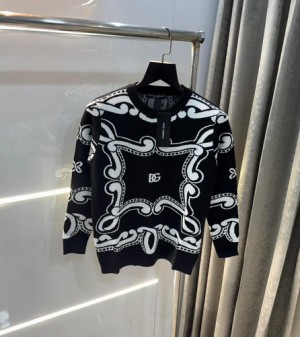 D&G black all over monogram design premium sweatshirt