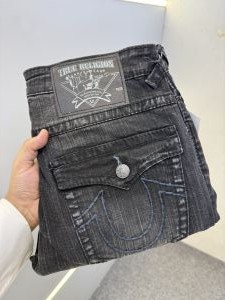 TRUE_RELIGION BLACK PREMIUM DENIM JEANS STRAIGHT FIT LENGHT 41