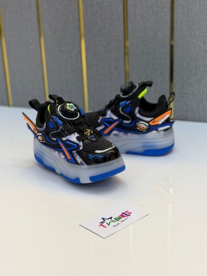 Wheel shoes with charging led lights