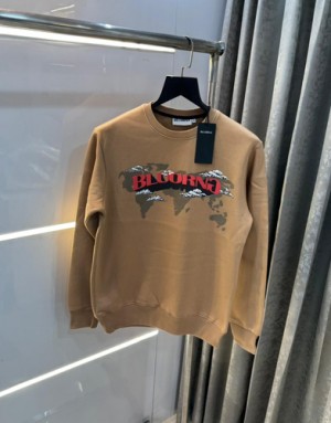 Bluorng beige premium back print sweatshirt 