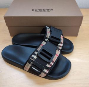 Bur_berry Buckles Strap Slides Black Premium