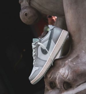 NIK.E AIR JORDAN 1 LOW YEAR OF THE SNAKE2025