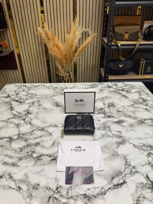 Coac_h Quilted Zipper Wallet Includes Box and Dust Bag (CXD005-Black)