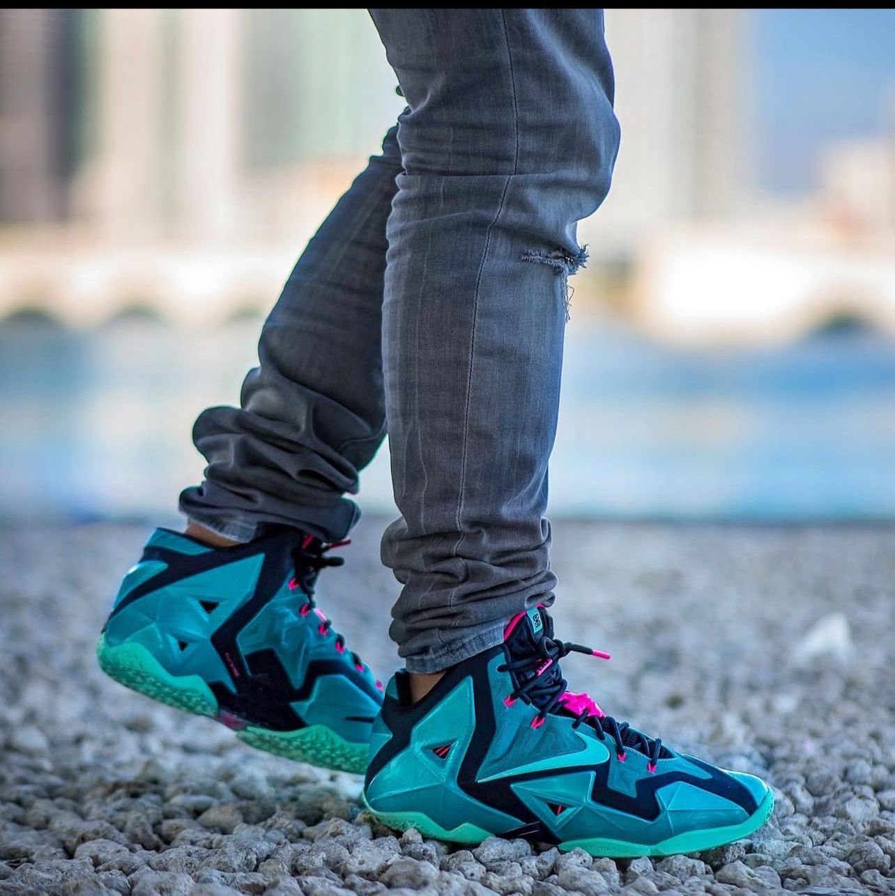 _Nike_LeBron_11_South_Beach
