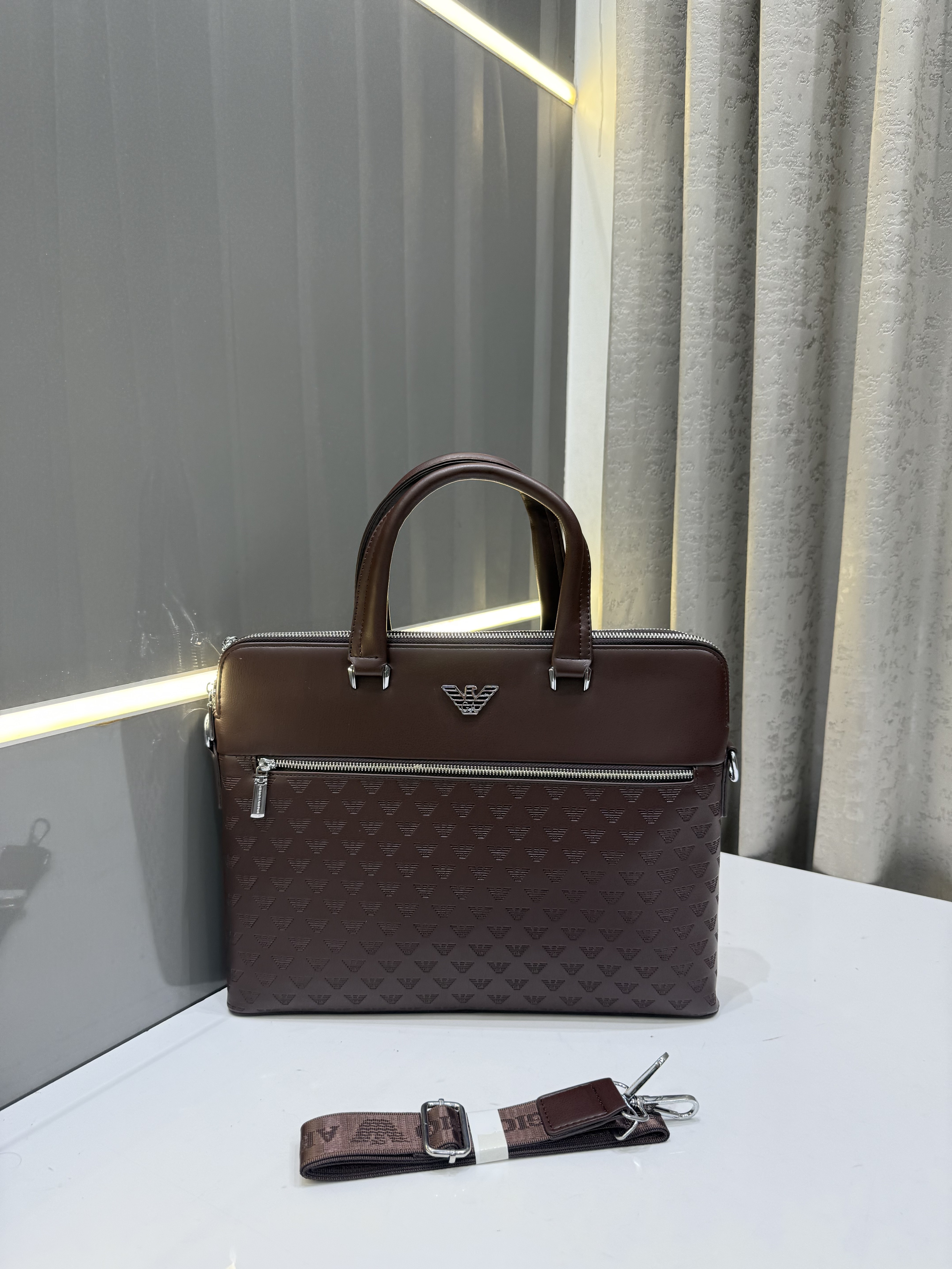 EMPORIO ARMAN.I BROWN LAPTOP BAG PREMIUM CLASSIC 
