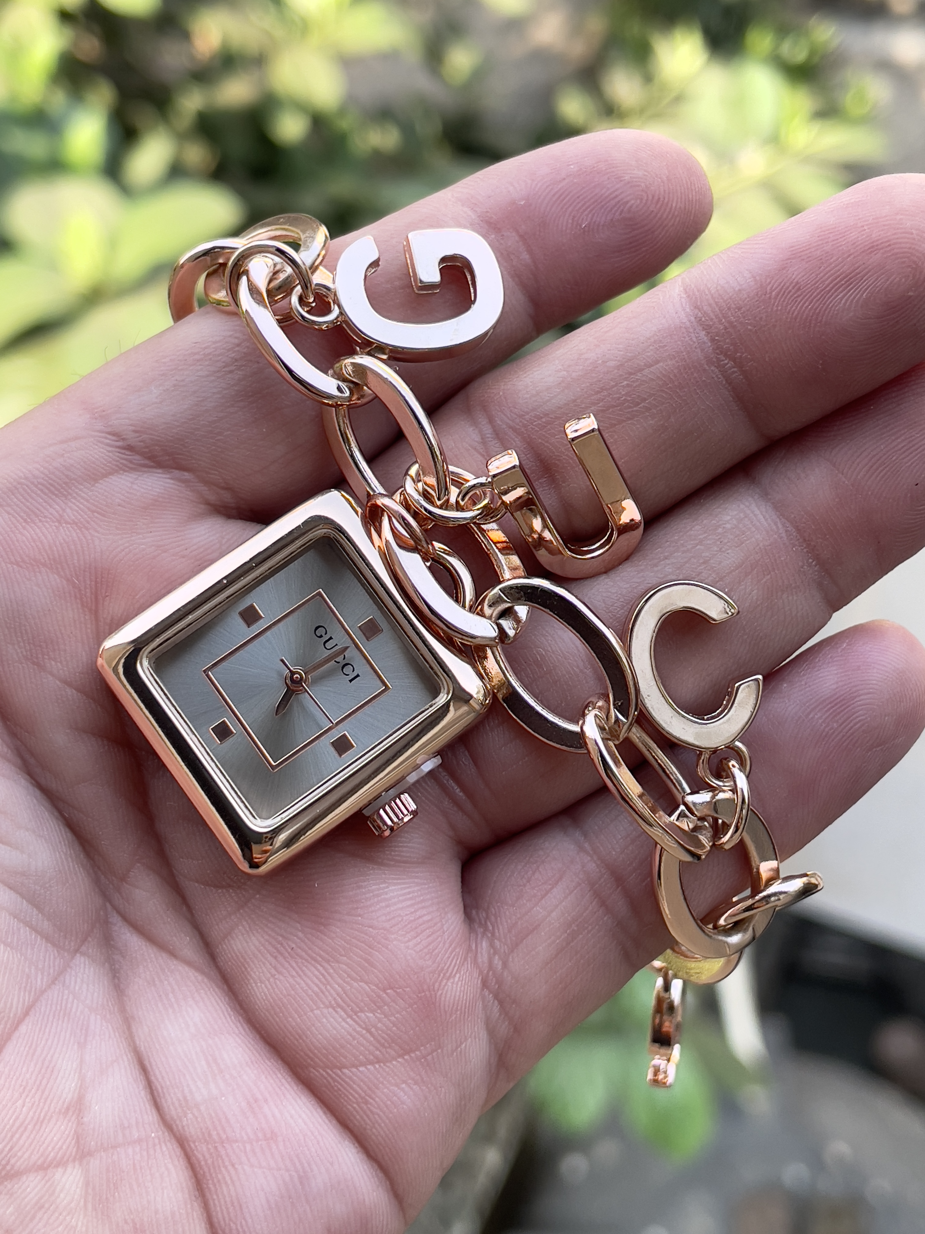 Gucc_i bracelet ladies watch