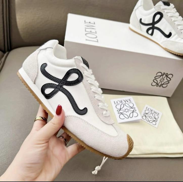 Loewe Ballet Runner 2.0 White