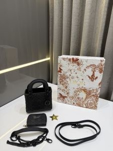 CHRISTIAN DIO.R BLACK HAND BAG PREMIUM SET COMBO WITH OG BOX & PACKING