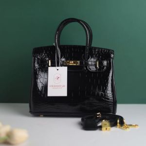 Hermes Birkin Croco Embossed Glossy Craie Togo Handbag (Black