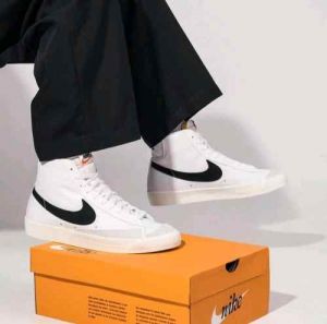 _Nike_Blazer_Mid_77_Vintage_White