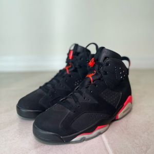 Jordan MVP Raptors Black Red