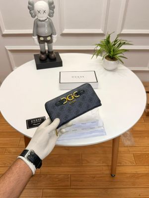 Guess_premium_womens_zipperwallet_with_ogbox_etc_ea138