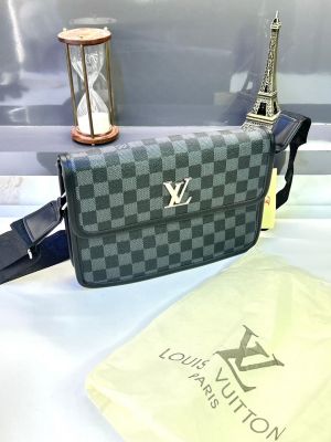 Louis_Vuitton Sling Bag Black Fa 127