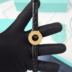 TIFFANYY CO IN SWISS QUALITY