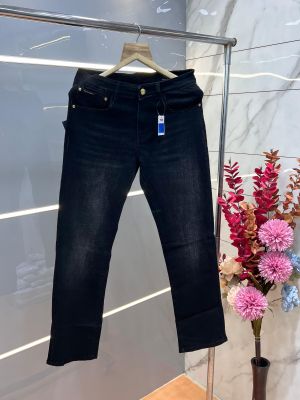 Dolce and Gabban a Light Shade Imported Lycra Straight Fit Ankle Lenght Hyperflex Denim With Metal Logo 3346