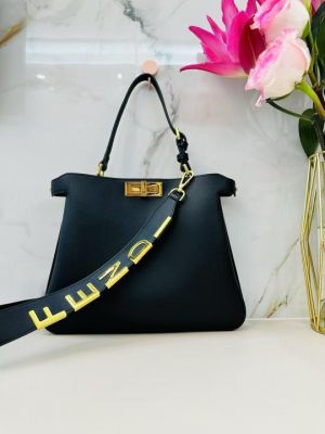 Fend_i peekabo soft leather edition with dust bag(88836-black)