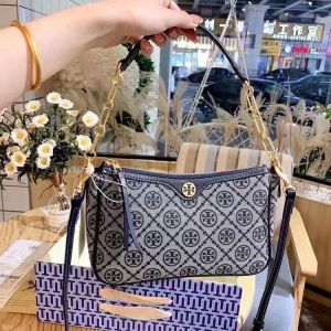 _Tory_burch_monogram_shoulder_bag_with_og_box