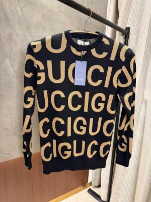 Gucc i Light Black Knitted Pullover Full Sleeves Knitted Lycra 