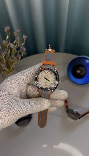 OMEG_A SEAMASTER PLANET OCEAN