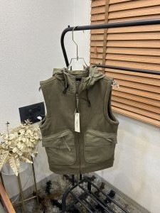 Essential_s Imported Exclusive Zipper Half Hoodie