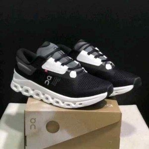 On Cloud Stratus V3 Black White Running Shoes 452