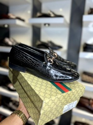 Gucci-black-loafers