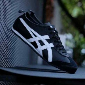 ONITSUKA TIGER MEXICO 66 BLACK WHITE