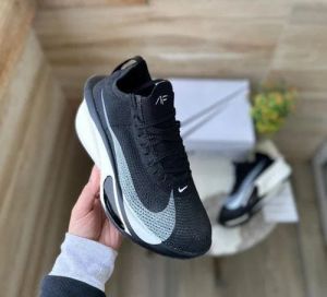Nik ee Air zoom Alphafly  3 black