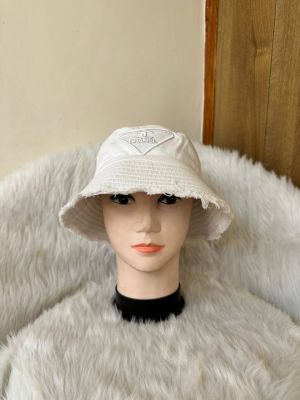 Chanel_CC_Off_White_Triangle_Premium_Bucket_Hat_With_Safety_Box_