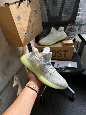 Adi_das yeezy boost 350 hyper space