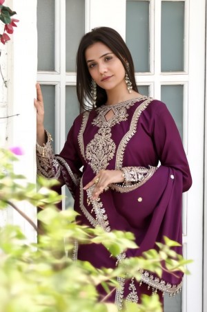 FULLY STICHED KURTA PANT WITH DUPATTA RANI