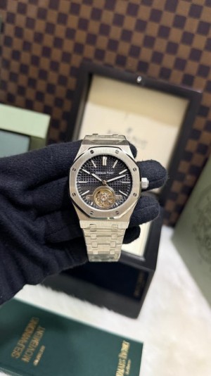 AUDEMARSS PIGUET ROYAL OAK OPEN HEART SKELETON EDITION