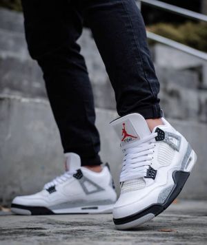 Nik_e Air Jordan Retro 4 White Cement--