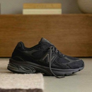 New Balance 2010 Black