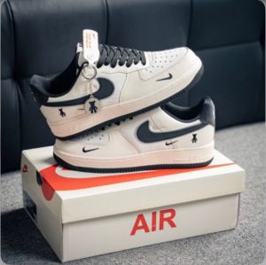 Nik.e Airforce 1 Low Violent Bear Joint Linen