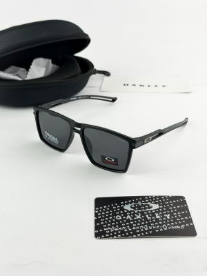 Oakliye Black 