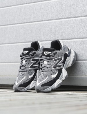 New Balance 9060 Black Casterlock